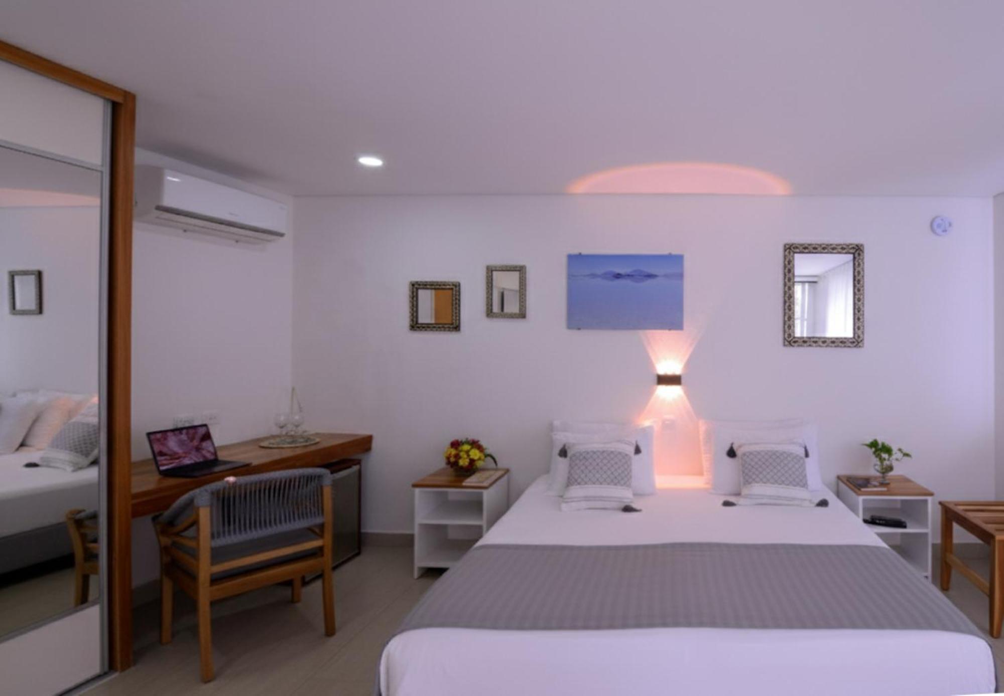 Casa Cytia Hotel *